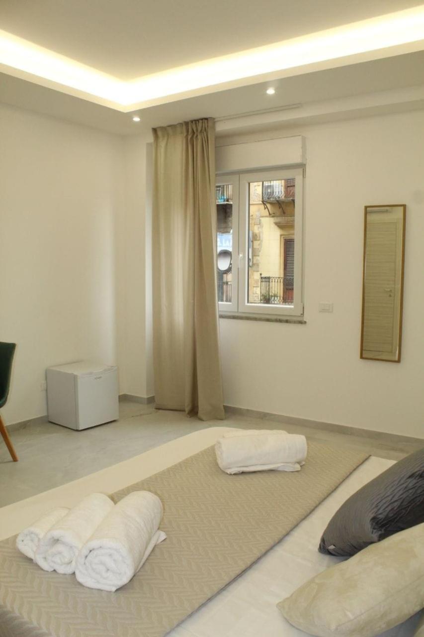 Diamante Luxury Rooms Palermo Exterior foto