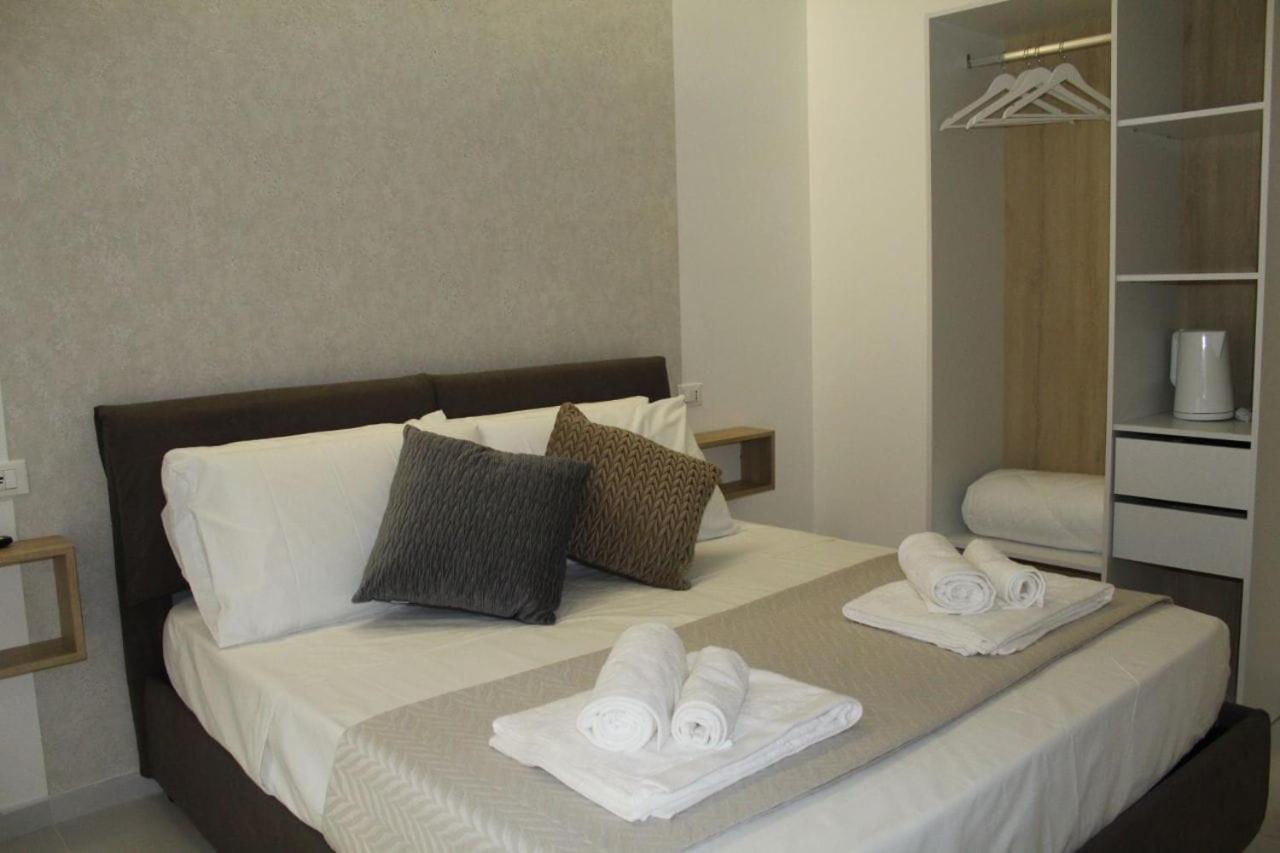 Diamante Luxury Rooms Palermo Exterior foto